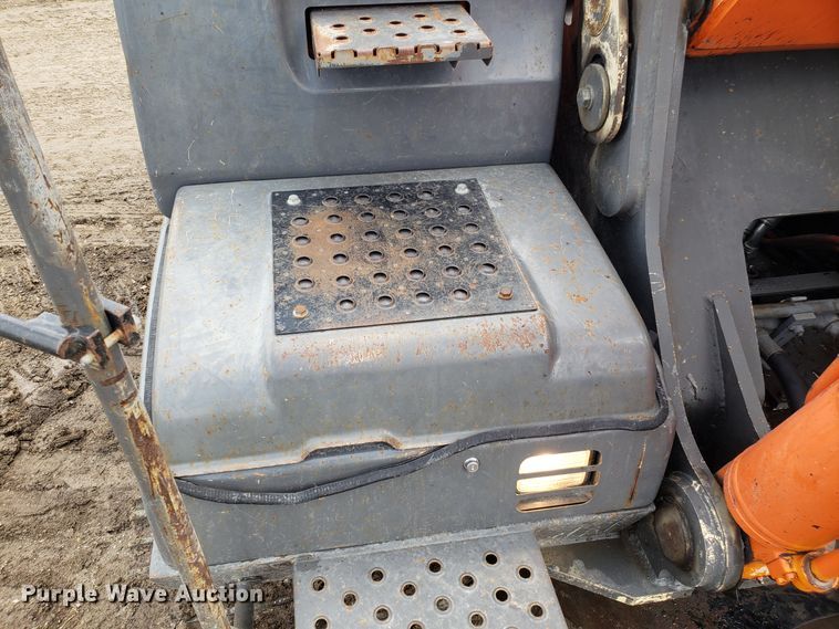 image for item DH5768 2008 Hitachi 350LC-3 excavator