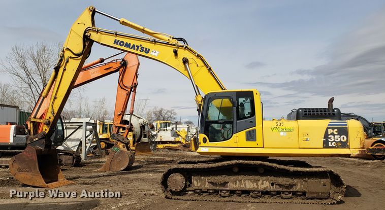 image for item DH5769 2010 Komatsu PC350LC-8 excavator