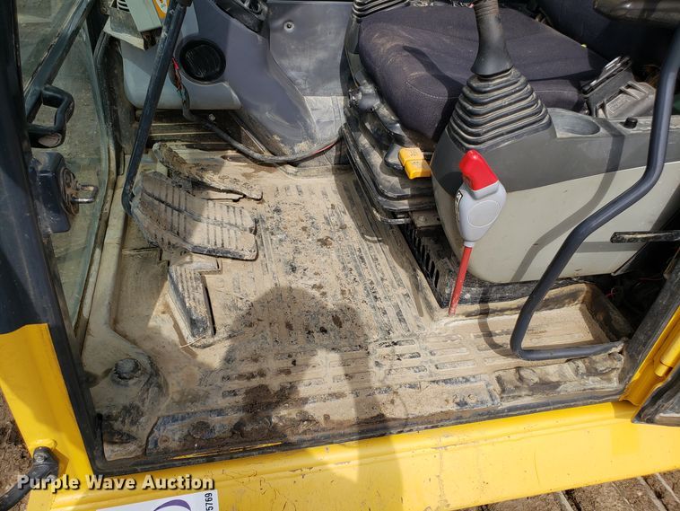 image for item DH5769 2010 Komatsu PC350LC-8 excavator