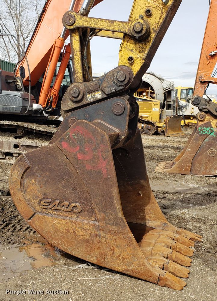 image for item DH5769 2010 Komatsu PC350LC-8 excavator