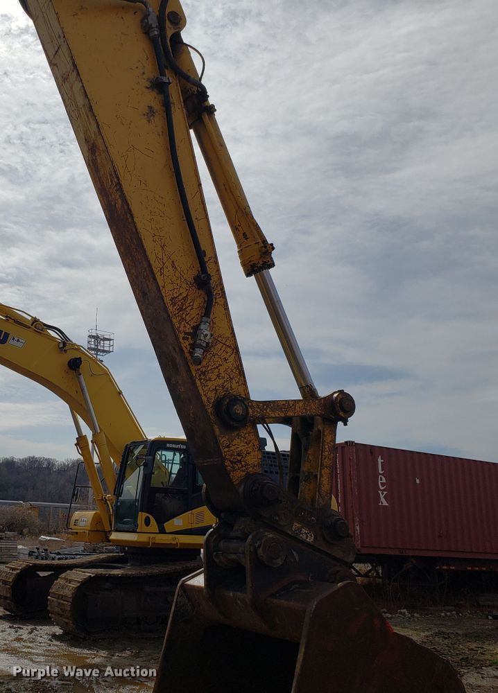 image for item DH5769 2010 Komatsu PC350LC-8 excavator