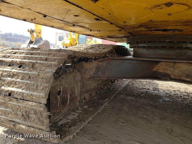 image for item DH5769 2010 Komatsu PC350LC-8 excavator