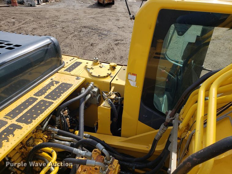 image for item DH5769 2010 Komatsu PC350LC-8 excavator