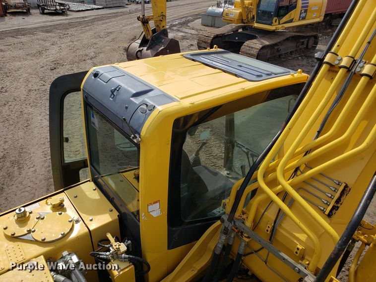 image for item DH5769 2010 Komatsu PC350LC-8 excavator