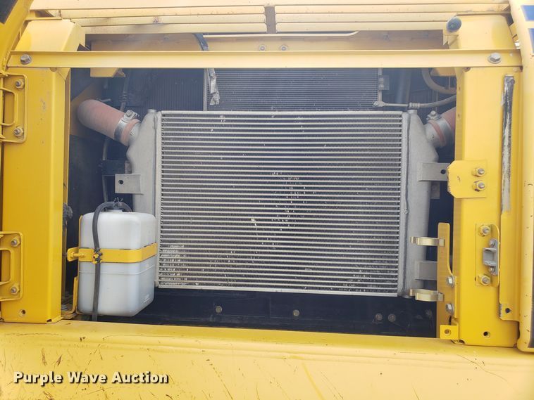 image for item DH5769 2010 Komatsu PC350LC-8 excavator