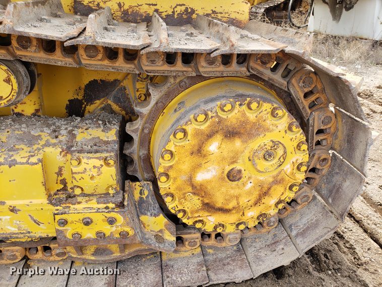 image for item DH5770 2002 Komatsu D87E-2 dozer