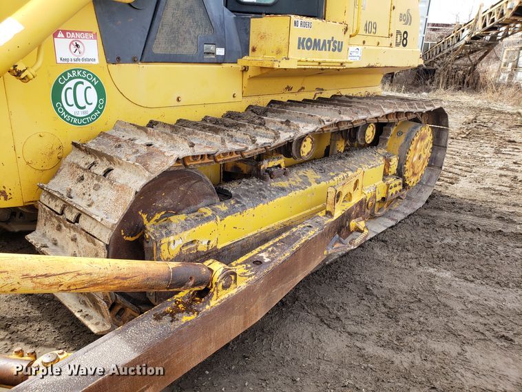 image for item DH5770 2002 Komatsu D87E-2 dozer