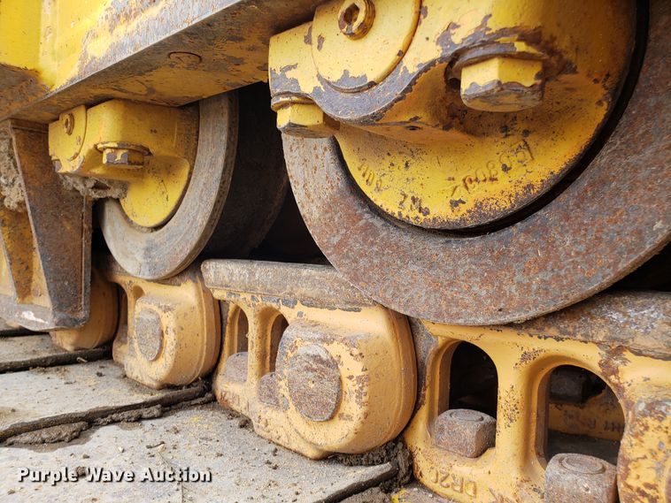 image for item DH5770 2002 Komatsu D87E-2 dozer