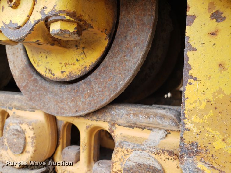 image for item DH5770 2002 Komatsu D87E-2 dozer