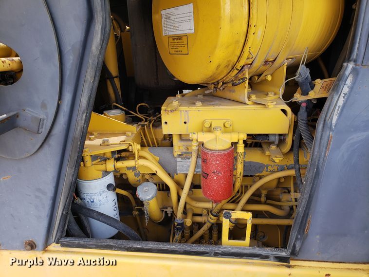 image for item DH5770 2002 Komatsu D87E-2 dozer