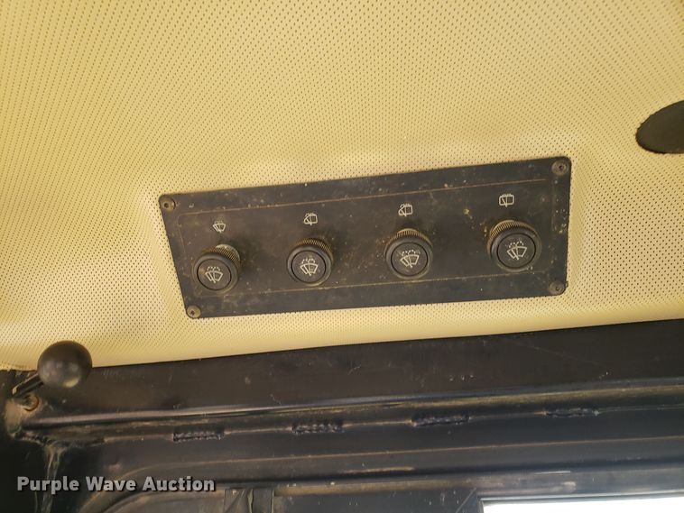 image for item DH5771 2001 Caterpillar D6R XL dozer