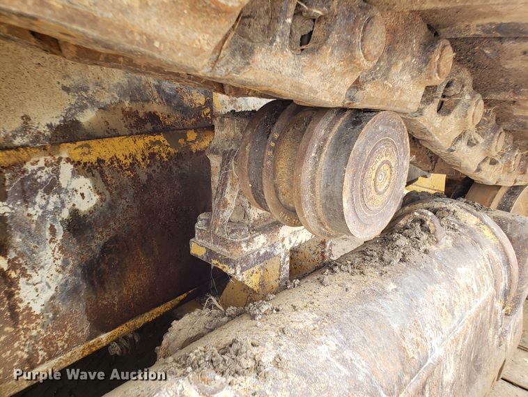 image for item DH5771 2001 Caterpillar D6R XL dozer