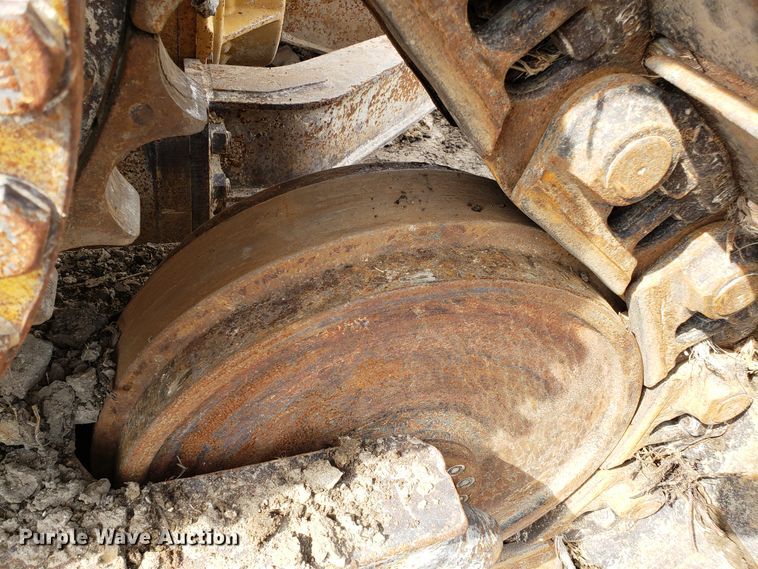 image for item DH5771 2001 Caterpillar D6R XL dozer