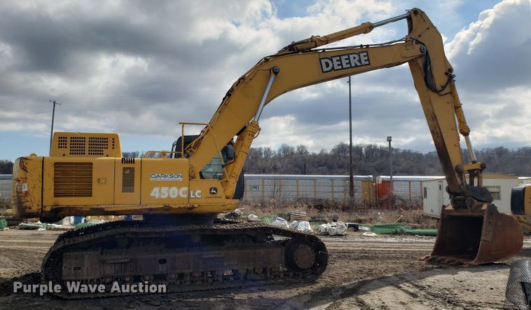 image for item DH5772 2005 John Deere 450C LC excavator