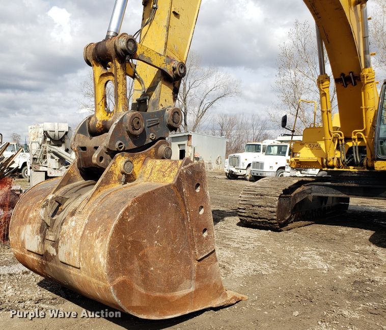 image for item DH5772 2005 John Deere 450C LC excavator