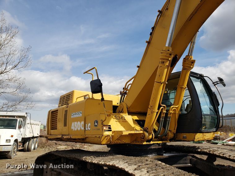image for item DH5772 2005 John Deere 450C LC excavator