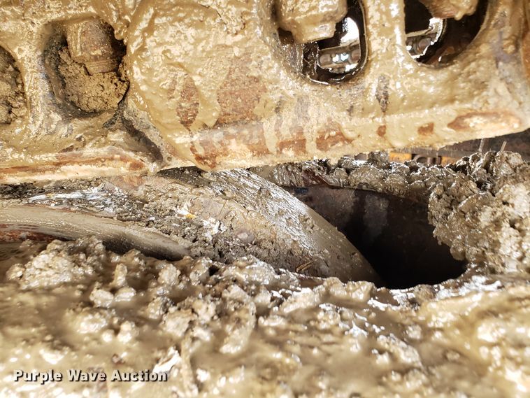 image for item DH5772 2005 John Deere 450C LC excavator