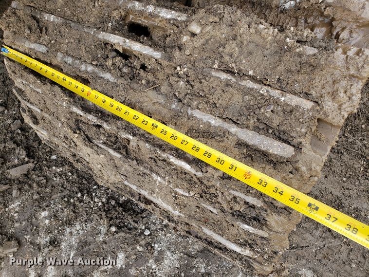 image for item DH5772 2005 John Deere 450C LC excavator