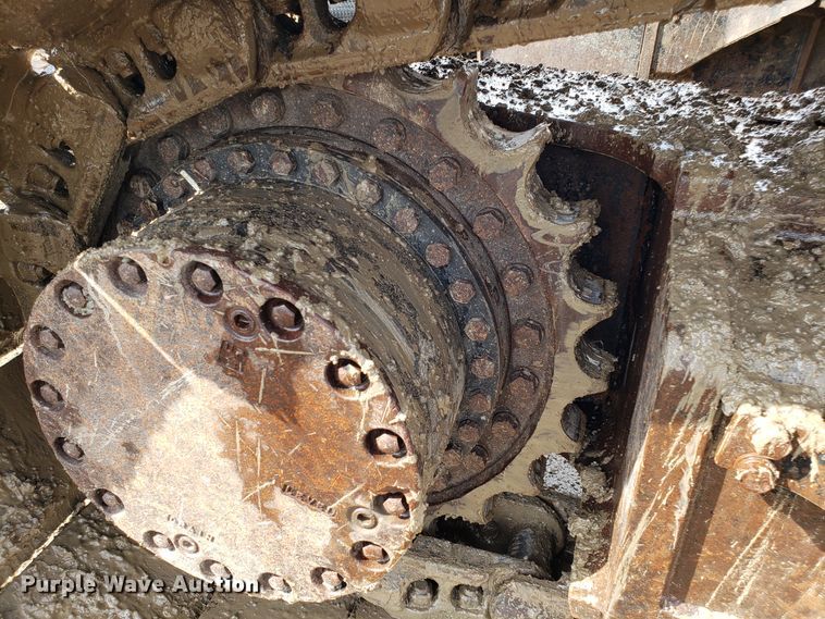 image for item DH5772 2005 John Deere 450C LC excavator