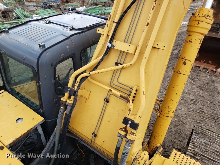 image for item DH5772 2005 John Deere 450C LC excavator