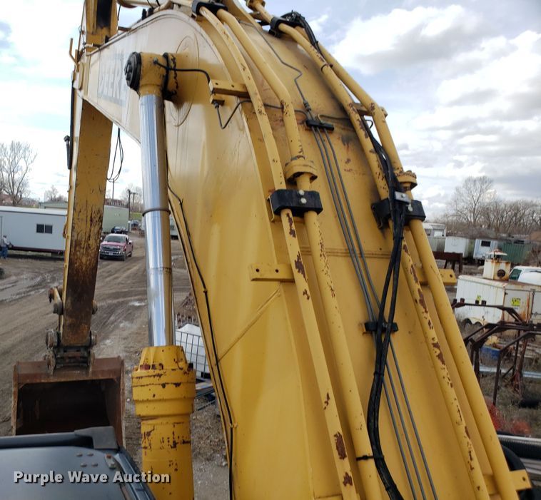 image for item DH5772 2005 John Deere 450C LC excavator