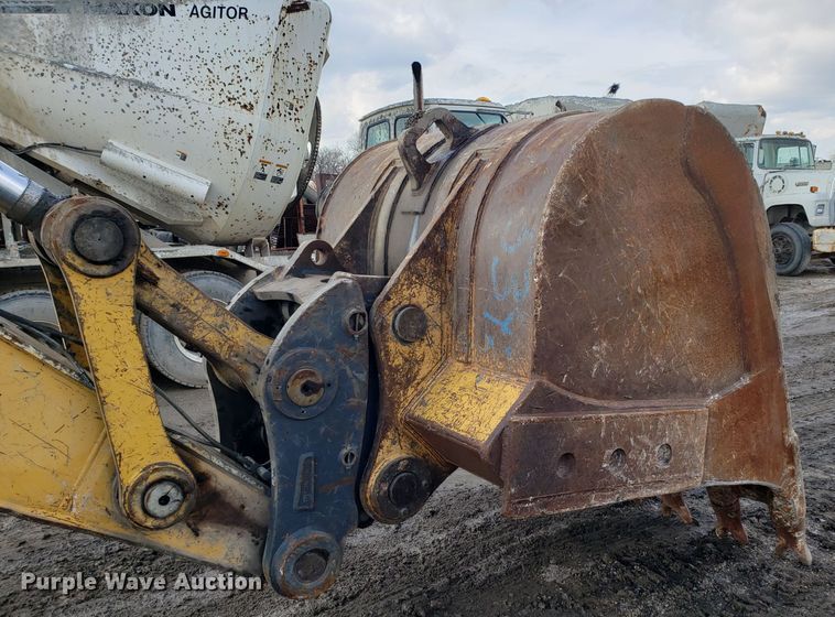 image for item DH5772 2005 John Deere 450C LC excavator