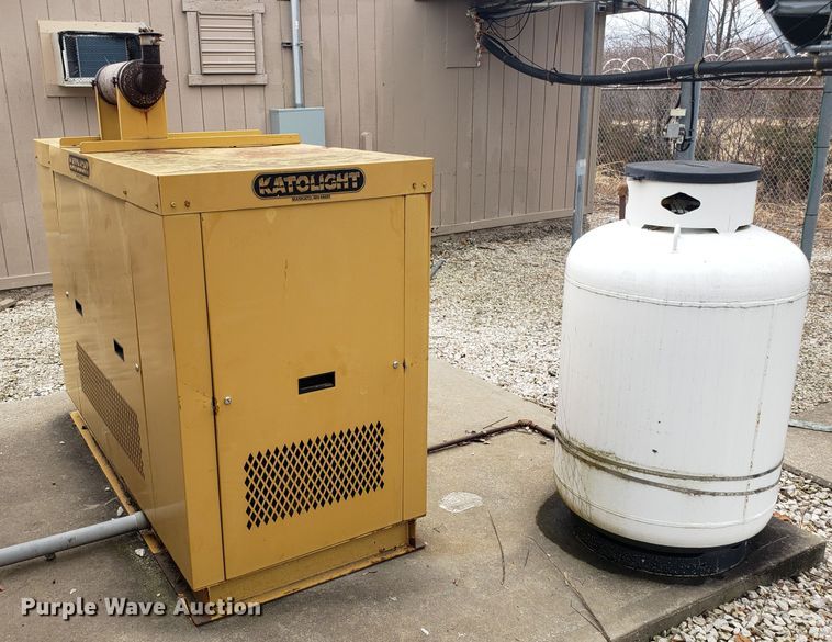 Katolight L23FGH4 generator in Basehor, KS Item DH5773 sold Purple Wave