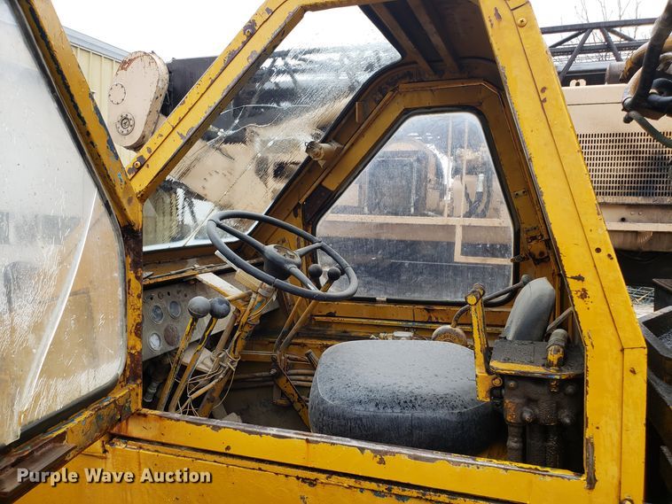 image for item DH5776 1967 Pettibone MultiKrane 25 crane