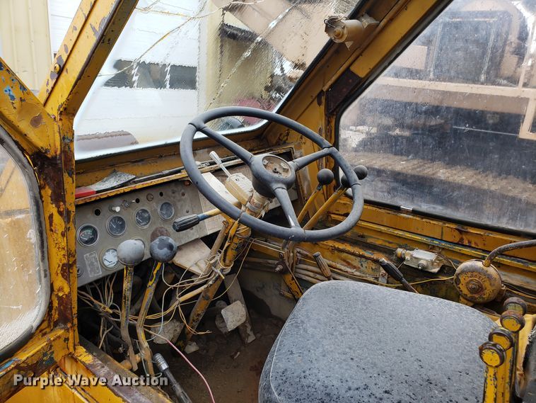 image for item DH5776 1967 Pettibone MultiKrane 25 crane