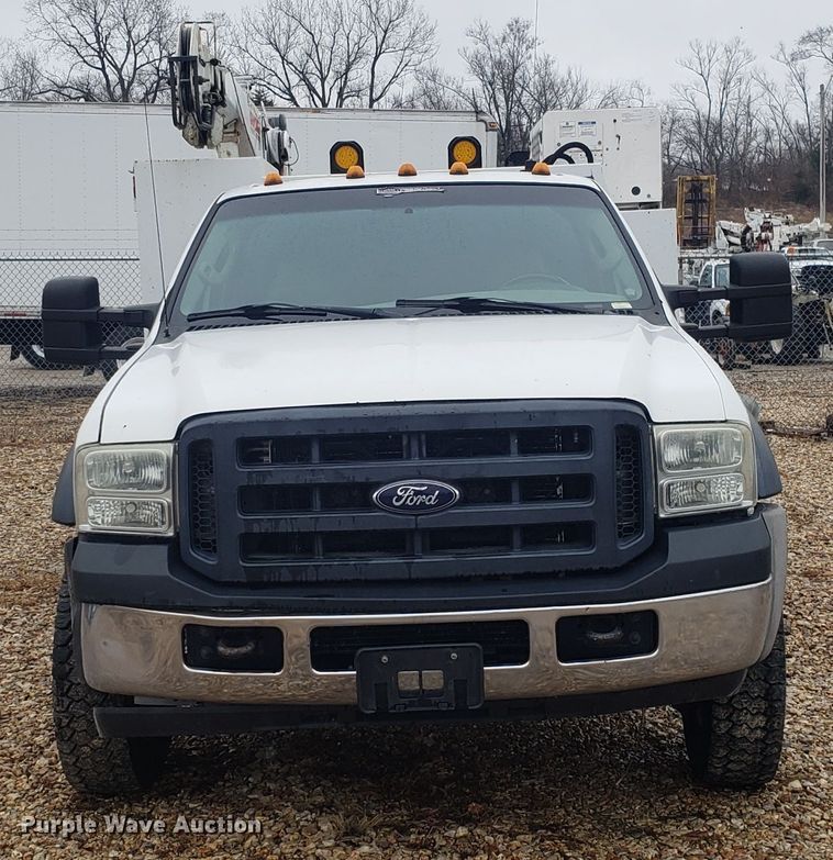 image for item DH5778 2007 Ford F550 Super Duty service truck