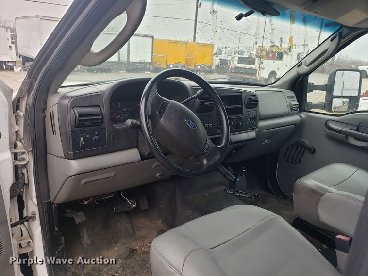 image for item DH5778 2007 Ford F550 Super Duty service truck