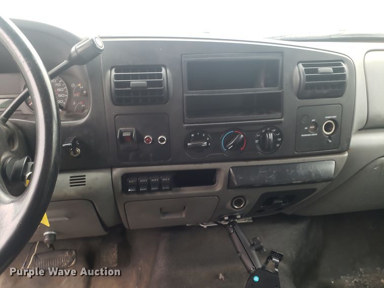 image for item DH5778 2007 Ford F550 Super Duty service truck