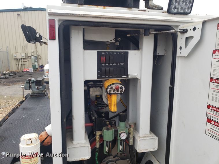 image for item DH5778 2007 Ford F550 Super Duty service truck