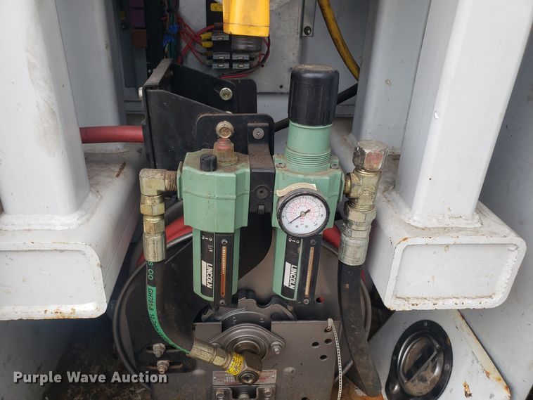 image for item DH5778 2007 Ford F550 Super Duty service truck