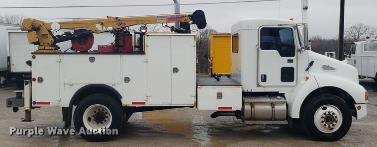 image for item DH5779 2005 Kenworth T300 utility truck