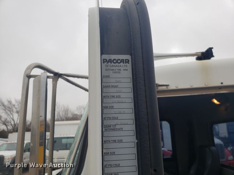 image for item DH5779 2005 Kenworth T300 utility truck