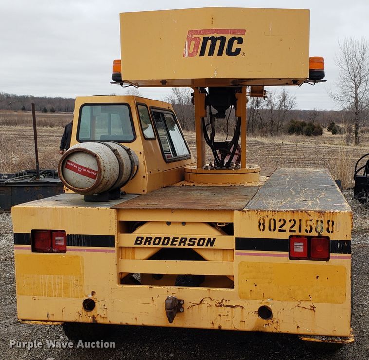 image for item DH5791 Broderson IC-80 carry deck crane