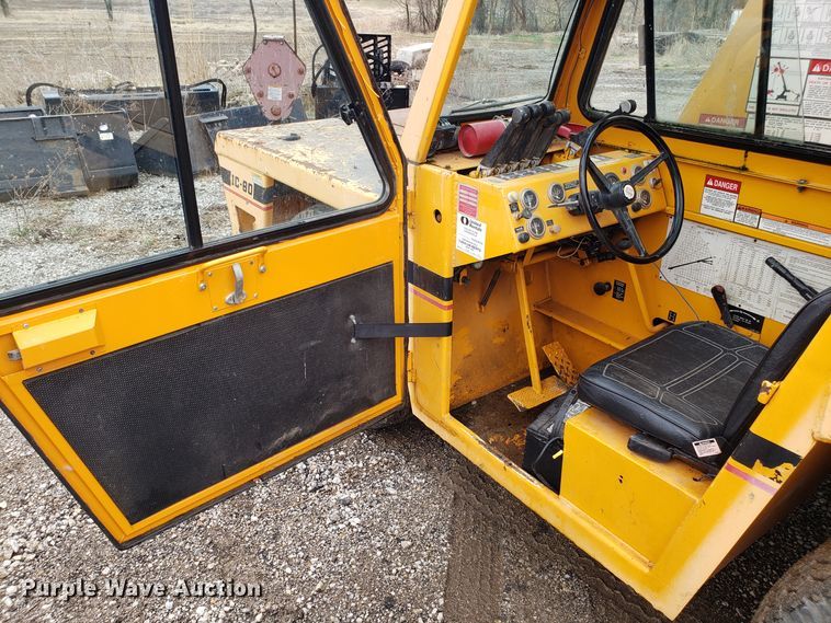 image for item DH5791 Broderson IC-80 carry deck crane