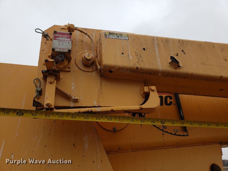 image for item DH5791 Broderson IC-80 carry deck crane