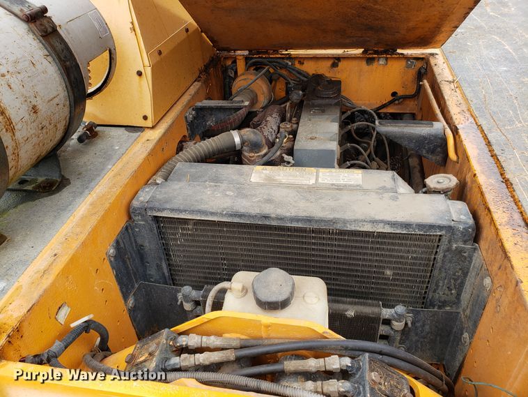 image for item DH5791 Broderson IC-80 carry deck crane