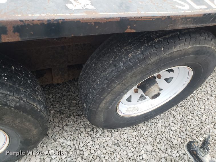 image for item DH5812 2009 Redi Haul utility trailer