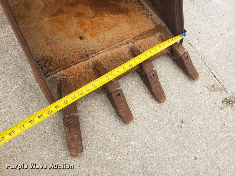 image for item DH5815 2012 John Deere 35D mini excavator