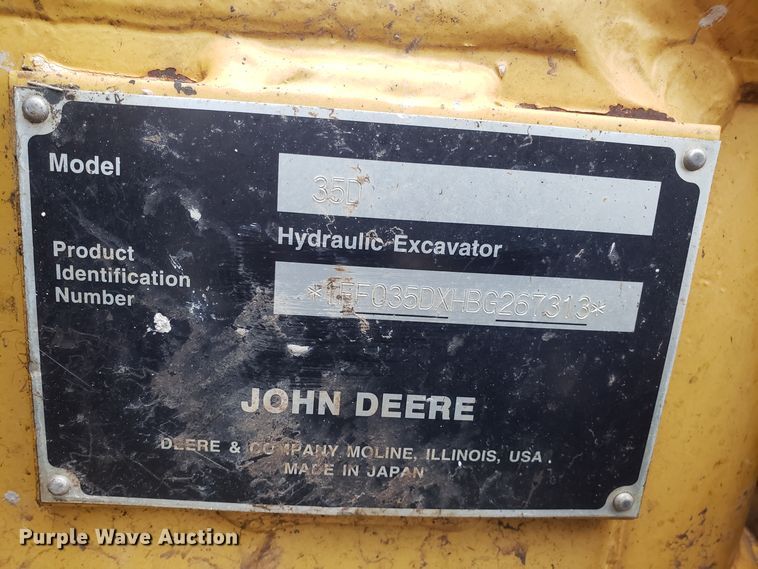 image for item DH5815 2012 John Deere 35D mini excavator