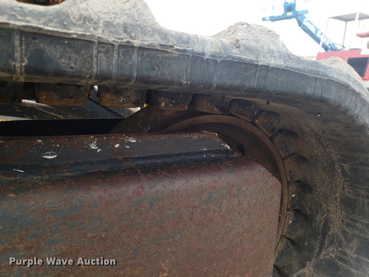 image for item DH5815 2012 John Deere 35D mini excavator