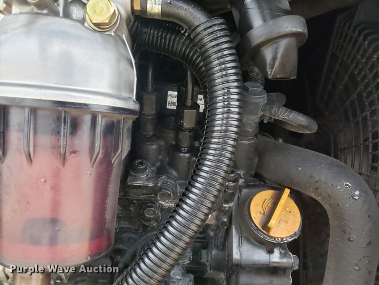 image for item DH5815 2012 John Deere 35D mini excavator