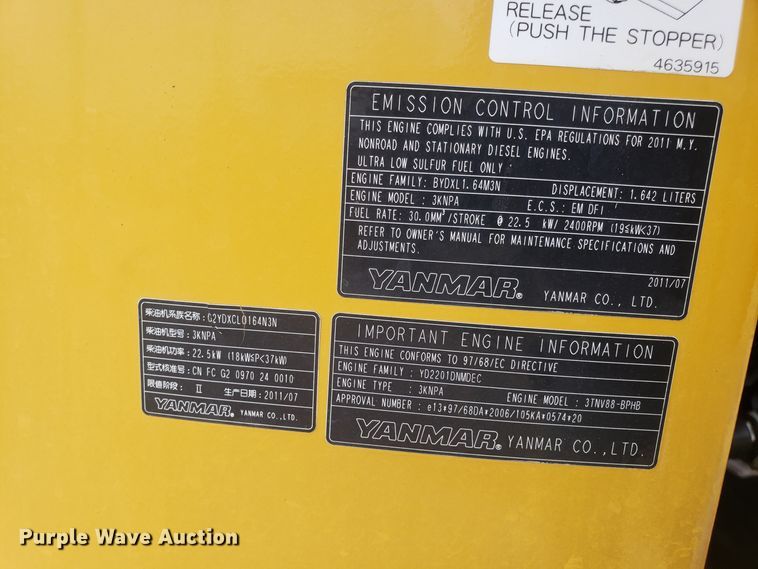 image for item DH5815 2012 John Deere 35D mini excavator