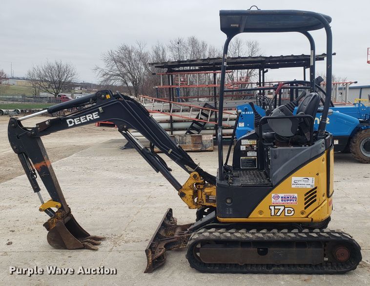 image for item DH5816 2011 John Deere 17D mini excavator