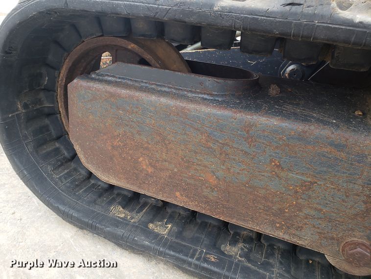 image for item DH5816 2011 John Deere 17D mini excavator