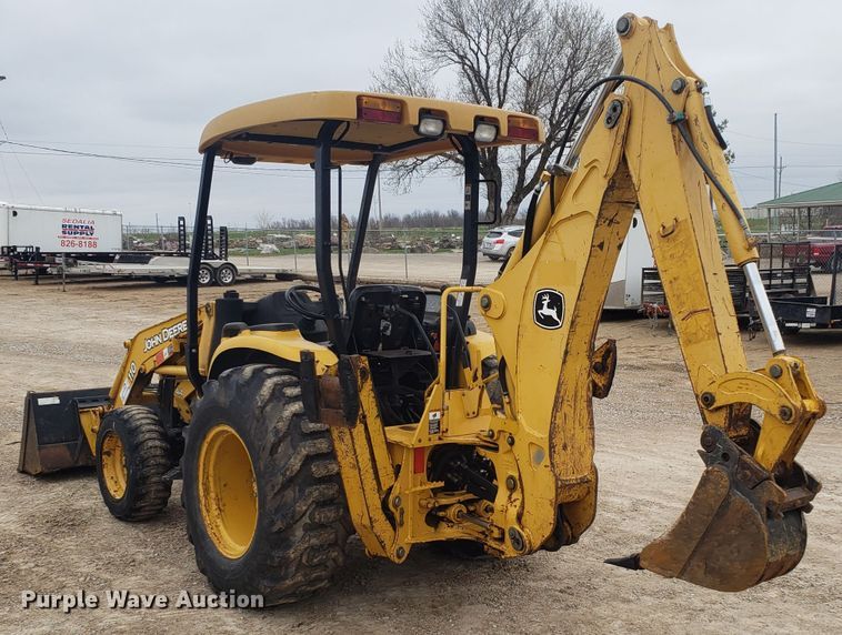 image for item DH5817 2001 John Deere 110S backhoe