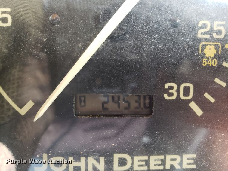 image for item DH5817 2001 John Deere 110S backhoe